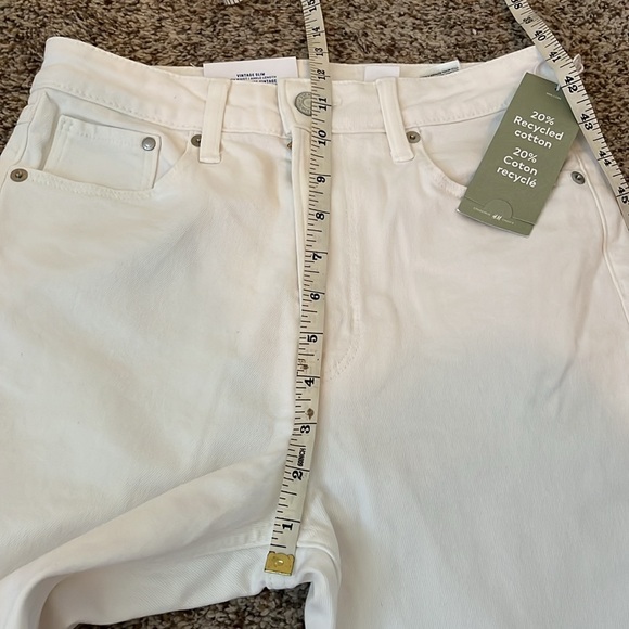 H&M White “Vintage Slim” High Rise Jeans - Picture 11 of 12